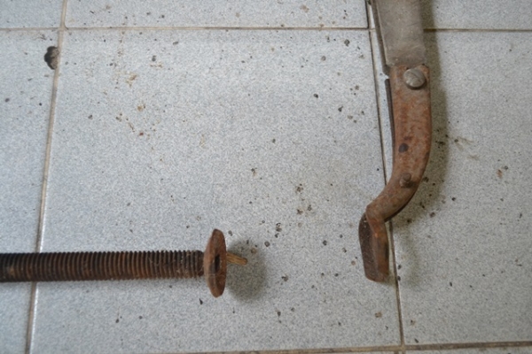 เครื่องมือถอด วาล์ว ไอดี-ไอเสีย รถยนต์ รวมส่ง EMS