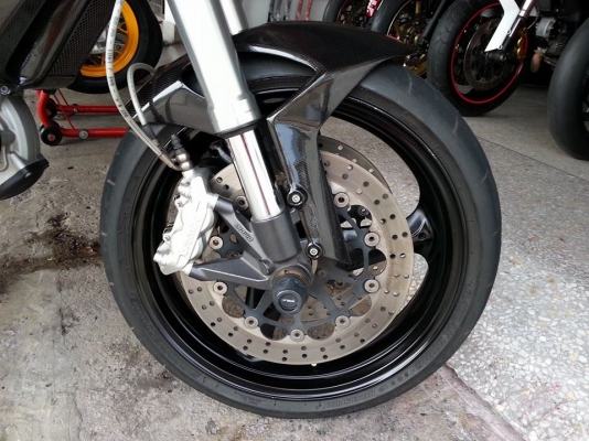 Ducati M696 ปี 2009 สรรพสามิตร ของแต่งท่วมๆ คาร์บอนทั้งคัน!!!!!!