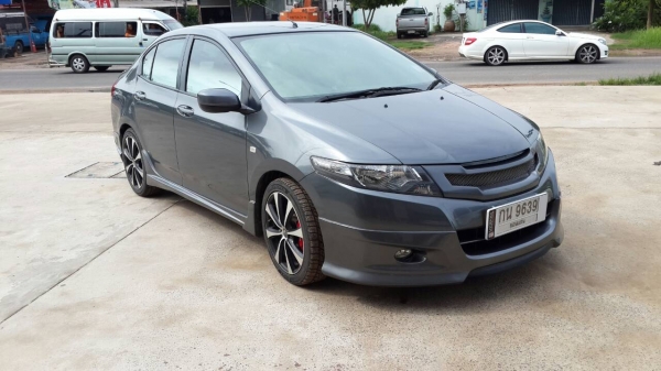 ขาย HONDA CITY ปี 09 ติดแก๊ส LPG เกียร์ธรรมดา รถเดิมๆๆรถบ้านฝากขายครับ