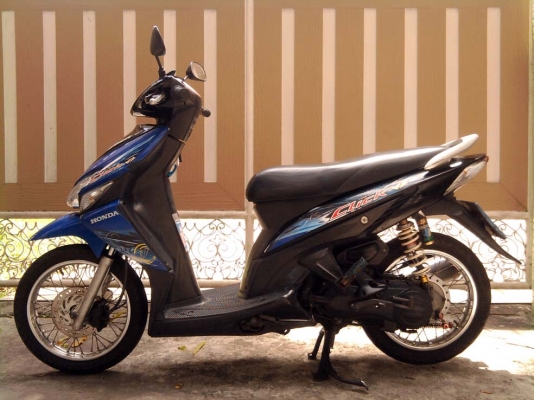 ขออนุญาติขาย Honda Click Combi Brake มือเดียว โอนให้ฟรีครับ