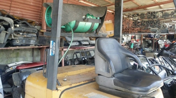 ขาย โฟล์คลีฟ  mistubishi   FG30  -  F13G  3ตัน  งาสูง3.ม