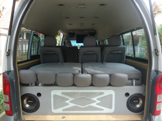 ตู้ซับ พร้อมซับ10นิ้ว2ดอก ใส่ท้ายรถตู้คอมมูเตอร์