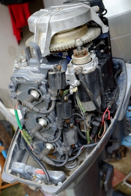 yamaha 30 HP สองจังหวะครับ ตามสภาพครับ yamaha 30 HP สองจังหวะครับ ตามสภาพครับ