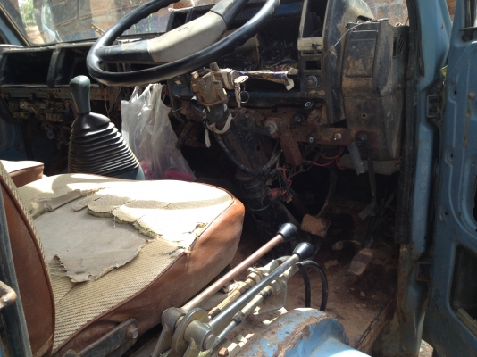 ขายหกล้อดั้ม 6BB 145 แรงม้า