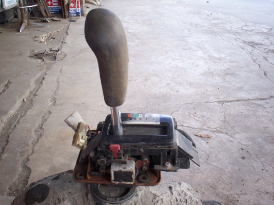 คันเกียร์ออโต้  JZ รุ่นเตี้ย แบน สำหรับคอนโทรลเกียร์ แคบๆเล็กๆ