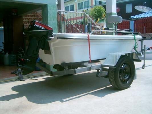 ขายเครื่องEVINRUDE15....