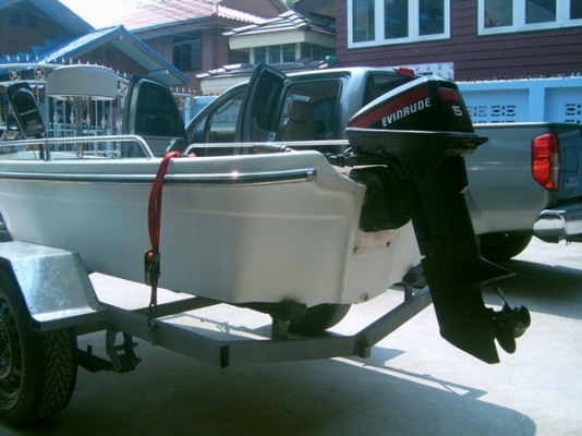 ขายเครื่องEVINRUDE15....