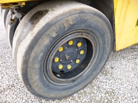 รถบดล้อยาง 7 ล้อ SAKAI T2