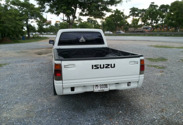 ISUZU มังกร SPACE CAB