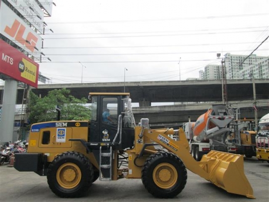 ขาย รถตักล้อยาง ยี่ห้อ SEM BY CATERPILLAR รุ่น 659C คุณภาพเยี่ยม/ติดต่อคุณอนุวัตน์ โทร.084-874-2940