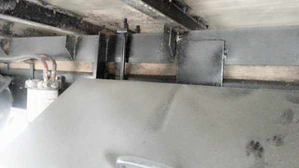 ขาย รถ บรรทุก 6 ล้อ ฮีโน่ตู้ ปี 2002 สมอทอง รุ่น FC4J  รถห้างแท้ เครื่อง JO5C 135 แรง ตู้ยาว 5.50 เมตร ตู้สวย พร้อมใช้ ราคา 830,000 โทร 087-2058598