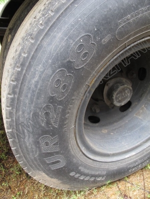 หางพ่วงเทเลอร์คอกสูง 3 เพลา ของ บ.นนทบุรี ปี46