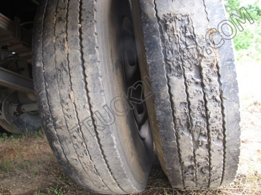 หางพ่วงเทเลอร์คอกสูง 3 เพลา ของ บ.นนทบุรี ปี46