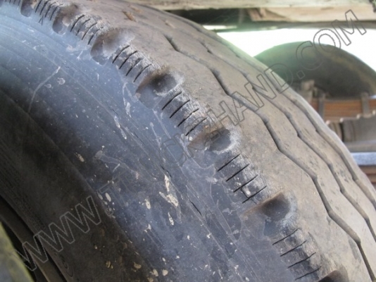 หางพ่วงเทเลอร์คอกสูง 3 เพลา ของ บ.นนทบุรี ปี46