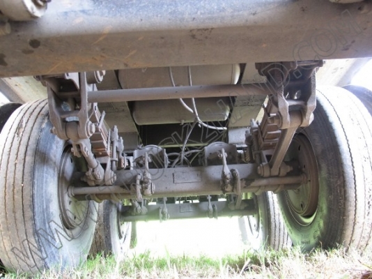 หางพ่วงเทเลอร์คอกสูง 3 เพลา ของ บ.นนทบุรี ปี46