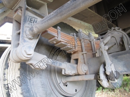 หางพ่วงเทเลอร์คอกสูง 3 เพลา ของ บ.นนทบุรี ปี46