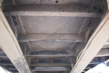 หางพ่วงเทเลอร์คอกสูง 3 เพลา ของ บ.นนทบุรี ปี46