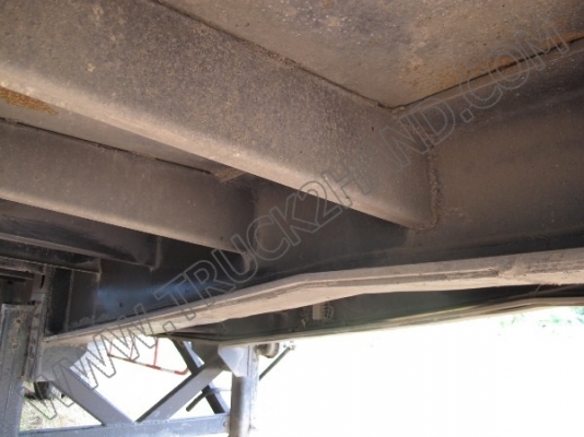 หางพ่วงเทเลอร์คอกสูง 3 เพลา ของ บ.นนทบุรี ปี46