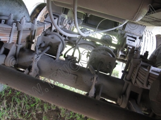 หางพ่วงเทเลอร์คอกสูง 3 เพลา ของ บ.นนทบุรี ปี46