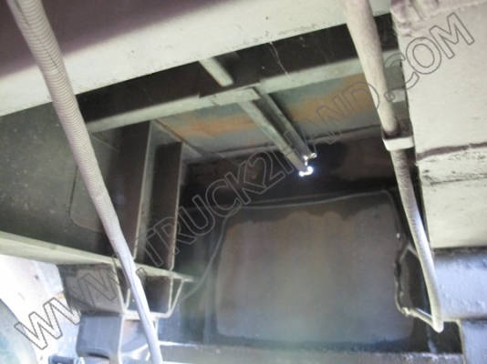 หางพ่วงเทเลอร์คอกสูง 3 เพลา ของ บ.นนทบุรี ปี46