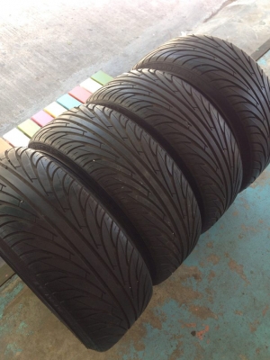 ขายยาง NANKANG 225-35-20 , 235-35-20 ปี11 ดอกเต็ม ไม่บวม ชุดละ 7,000 บาท