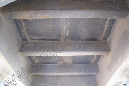 หางพ่วงเทเลอร์คอกสูง 3 เพลา บริษัทสามมิตร ปี46