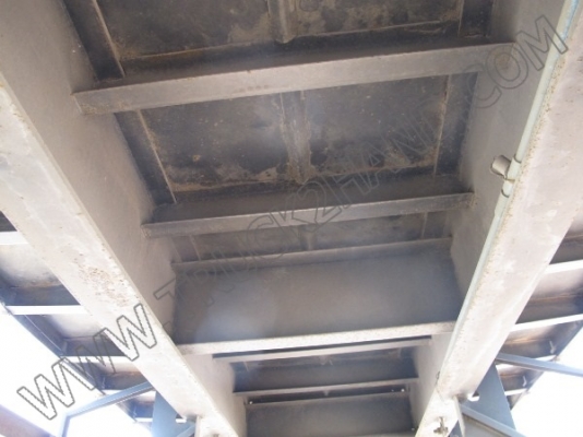 หางพ่วงเทเลอร์คอกสูง 3 เพลา บริษัทสามมิตร ปี46