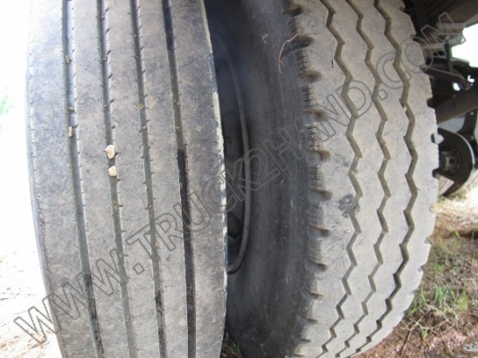 หางพ่วงเทเลอร์คอกสูง 3 เพลา บริษัทสามมิตร ปี46