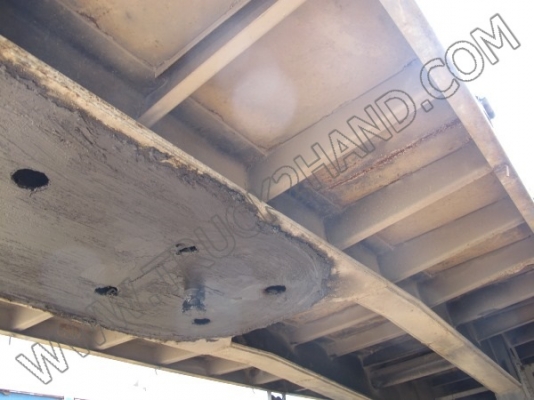 หางพ่วงเทเลอร์คอกสูง 3 เพลา ของ บ.นนทบุรี ปี46