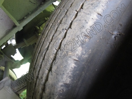 หางพ่วงเทเลอร์คอกสูง 3 เพลา ของ บ.นนทบุรี ปี46