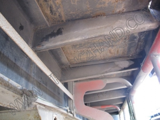 หางพ่วงเทเลอร์คอกสูง 3 เพลา ของ บ.นนทบุรี ปี46