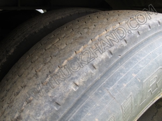 หางพ่วงเทเลอร์คอกสูง 3 เพลา ของ บ.นนทบุรี ปี46