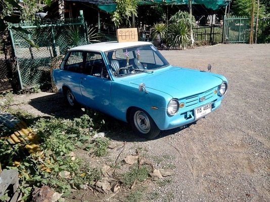 Datsun B10 2ประตู รถเล็กน่ารัก ทะเบียนโอน ต้องการขายเพราะต้องการเงินจ่ายค่าเทรมครับ