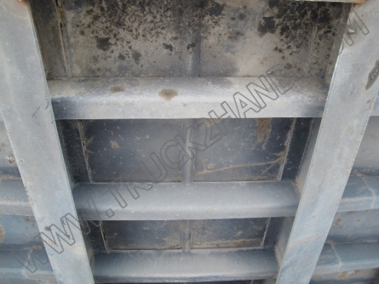 หางพ่วงเทเลอร์คอกสูง 3 เพลา บริษัทสามมิตร ปี46