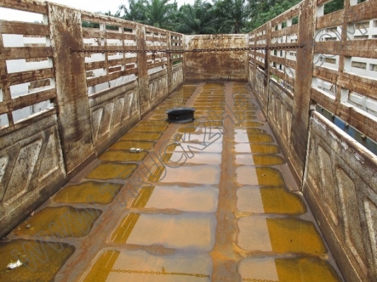 หางพ่วงเทเลอร์คอกสูง 3 เพลา บริษัทสามมิตร ปี46