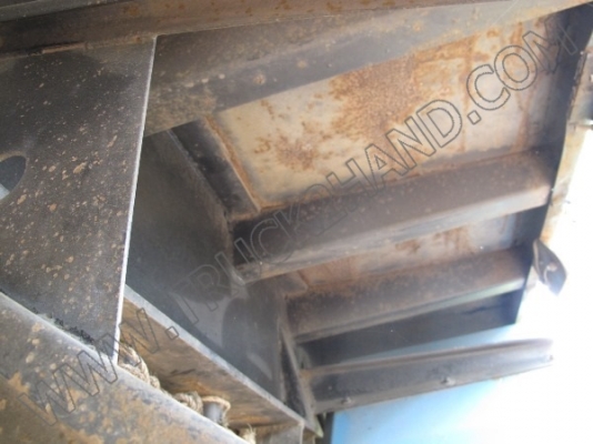 หางพ่วงเทเลอร์คอกสูง 3 เพลา บริษัทสามมิตร ปี46