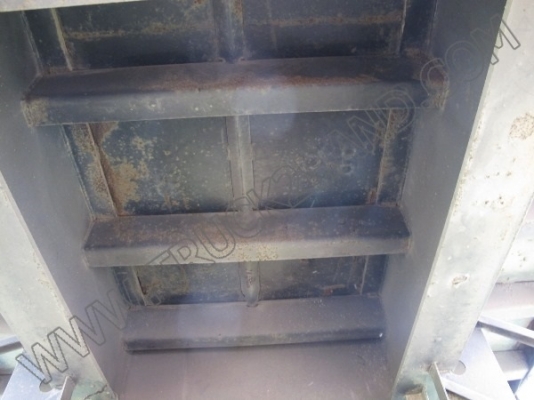 หางพ่วงเทเลอร์คอกสูง 3 เพลา บริษัทสามมิตร ปี46