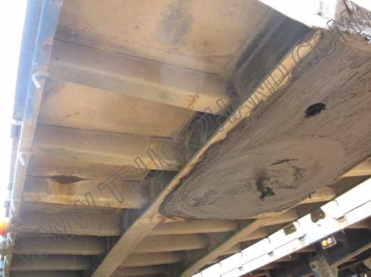 หางพ่วงเทเลอร์คอกสูง 3 เพลา บริษัทสามมิตร ปี46