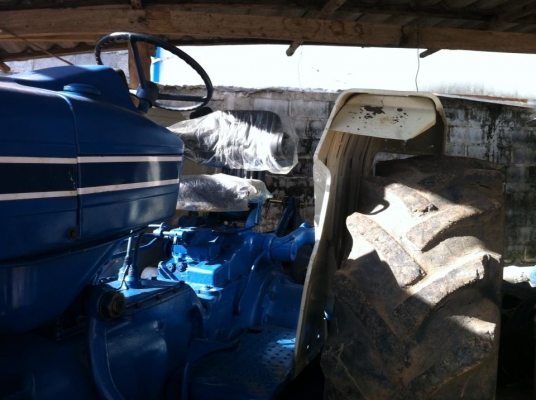 รถไถฟอร์ด มือสองพร้อมใช้งาน