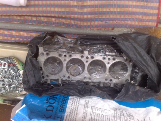 ขายฝาสูบและไดร์สตาร์ ปาเจโร 4G 54