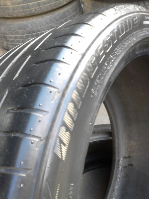 295/35R20 BRIDGESTONE POTENZA มี 2 เส้น TEL.081-427-3941 295/35R20 BRIDGESTONE POTENZA มี 2 เส้น TEL.081-427-3941