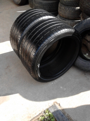 295/35R20 BRIDGESTONE POTENZA มี 2 เส้น TEL.081-427-3941
