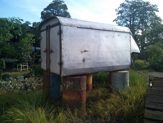 หลังราคารถมิเนียม ตู้ทึบ