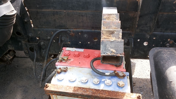 ***ขายแล้วครับขอบคุณ Truck2hand ขาย6ล้อดั้ม NISSAN CMA81F FD6 160HP เครื่องเดิมเกียร์เดิม เครื่องแรง แน่นดี แห้งดีไม่มีเยิ้ม เกียร์ดีไม่หลุด ช่วงล่างใหญ่ Fหน้า-หลัง คัสซีสวยเดิม ไม่ปะไม่ดาม ไม่มีบวม สวยทั้งเส้น กระบะดั้มเหล็ก5ตันยิงหน้า ยาว 3.80ม.สภาพสวยพ