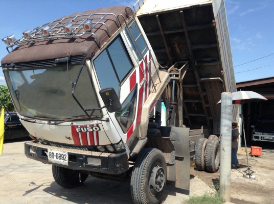 FUSO FN527MA 10 เกียร์  ดั้มพ์ มีเนียม ดาวน์  200,000