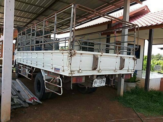 ISUZU NPR 75k9 เครื่อง 150 หัวตึกห้างแท้ปี 52 วิ่งน้อยครับ รักษาดี