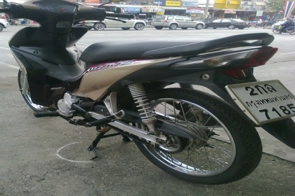 ขายWave110i หัวฉีดสตาร์ทมือ รถบ้านเครื่องเดิมๆสภาพดี ชุดสีสวย ขายWave110i หัวฉีดสตาร์ทมือ รถบ้านเครื่องเดิมๆสภาพดี ชุดสีสวย