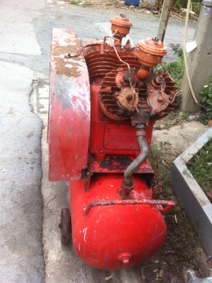 ปั๊มลม TALKYOKU 4 สูบ 10 แรง 1ลูก / 15 แรง 1 ลูก/  ลูกละ 40,000 บาท