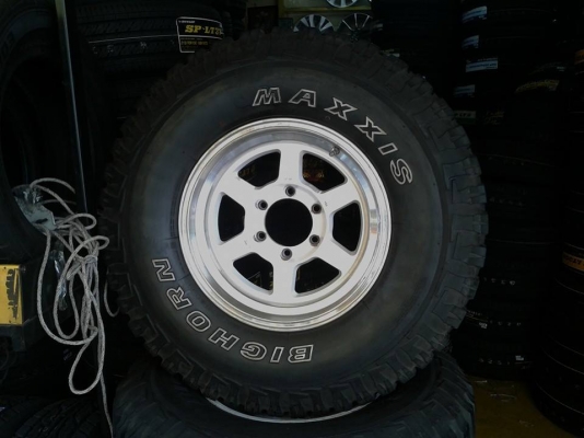 ขายล้อกับยาง 1 ชุดครับ te37 16x8 off-0 ของ rota ยาง maxxis 762
