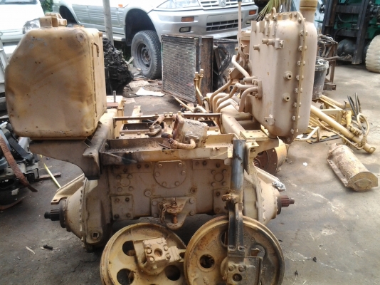 ขายอะไหล่รถแท็คเตอร์โล๊ะจากเชียงกง 20000 บาท หรืออยากได้อะไรบอกมาครับแยกขาย